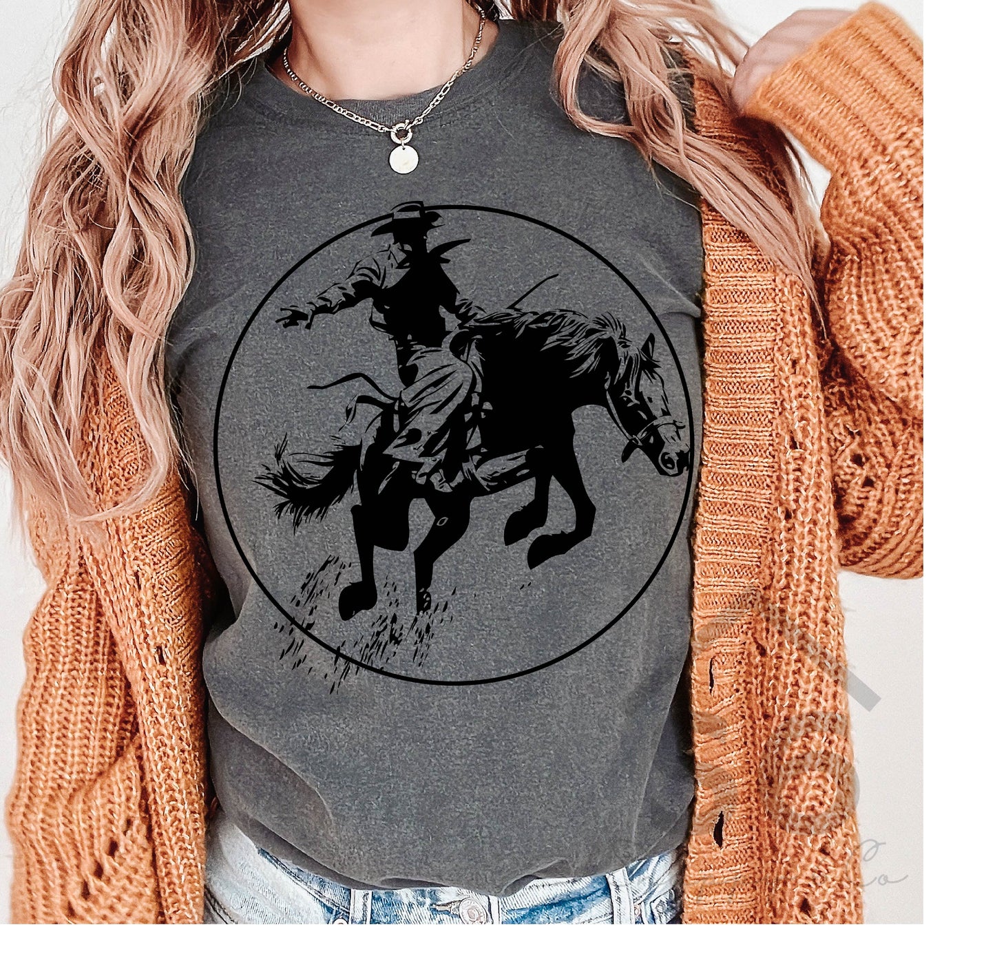 Bucking Bronc Horse T-Shirt Pepper Black